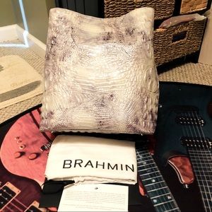 NWT Brahmin Large Amelia Flurry Melbourne!